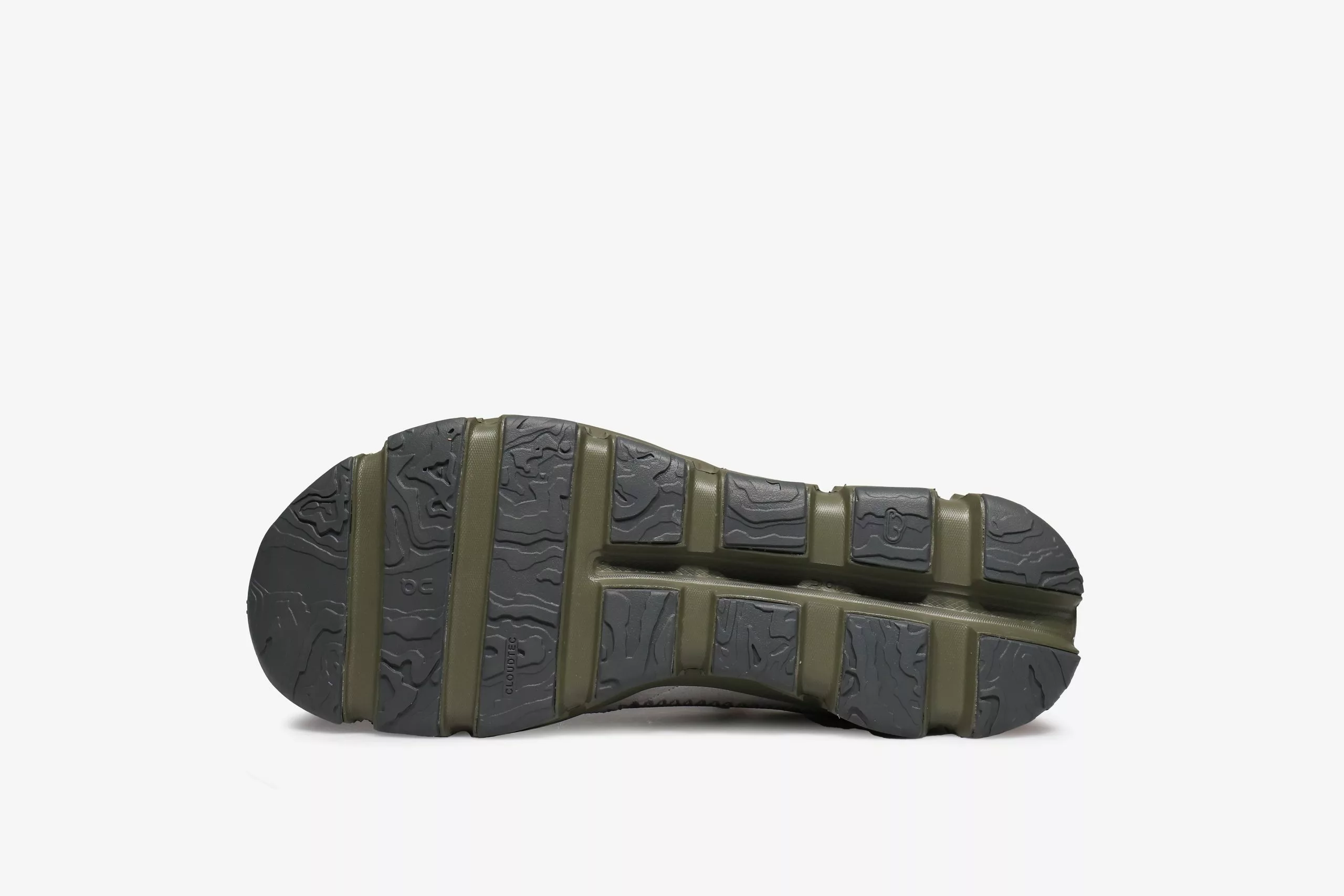 On Running Cloudaway 6 On Running Cloudaway - Image 6