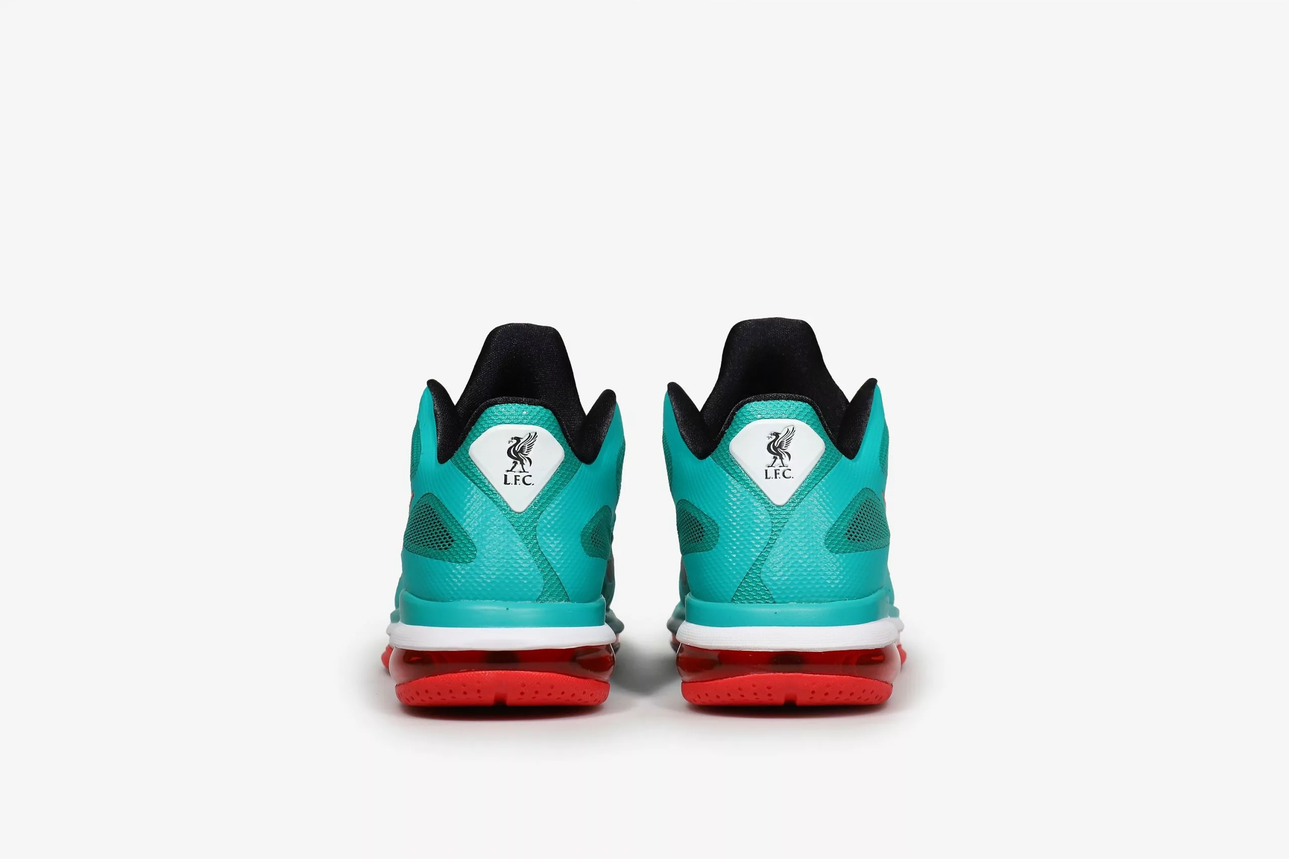 Nike Lebron LX Low 5 Nike Lebron LX Low - Image 5