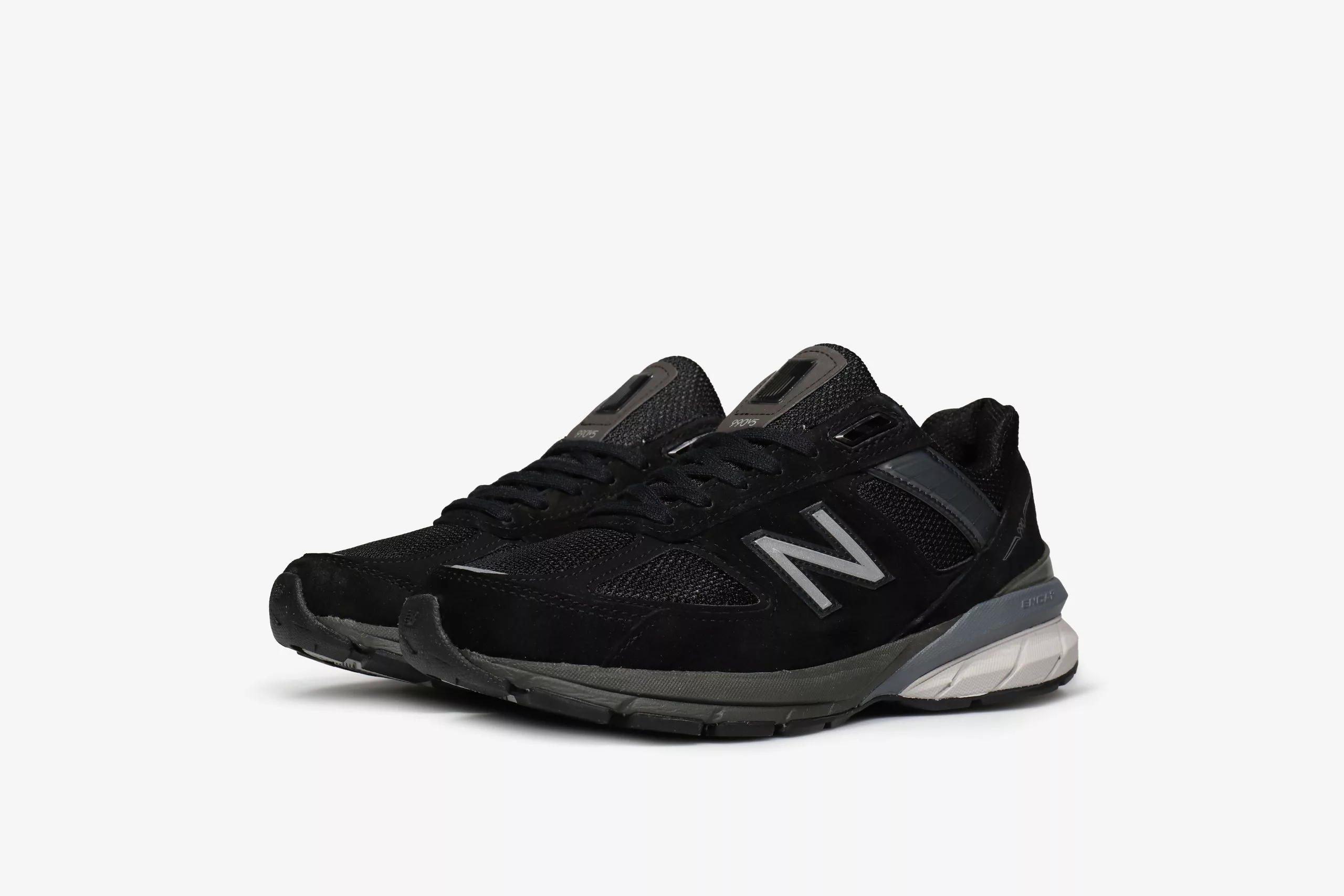New Balance M990BK5 2 New Balance M990BK5 - Image 2