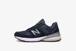 New Balance M990NV5