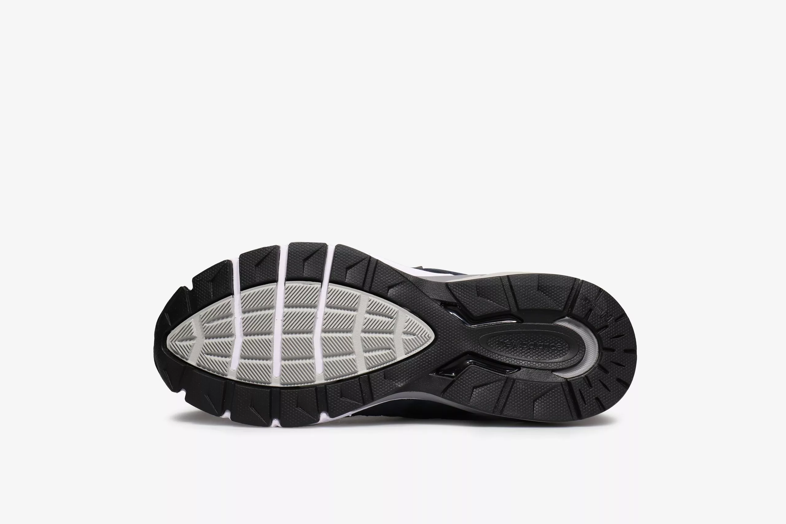 New Balance M990NV5 6 New Balance M990NV5 - Image 6