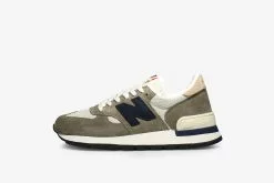 New Balance M990WG1